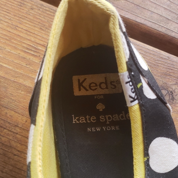 KATE SPADE x KEDS Black & White Apple Rally Sneakers sz 8 Women's Casual Shoes - Picture 5 of 12